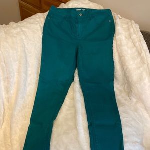 Old Navy new with tags, Rockstar skinny colored denim